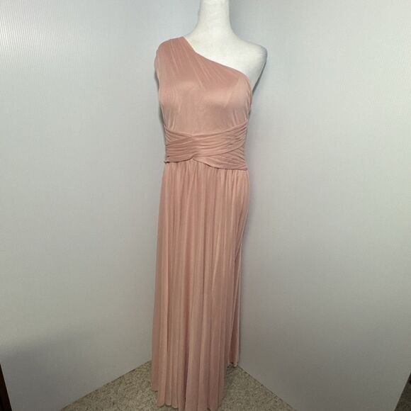 NWT David's Bridal 14 One Shoulder Mesh Bridesmaid Dress Full Skirt Style F19932 - Picture 1 of 12